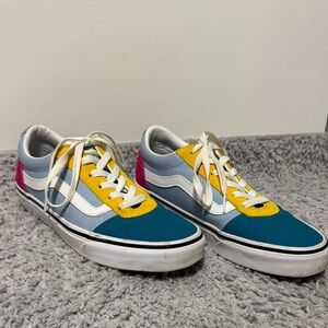 Vans Multicolor Low Top Sneakers